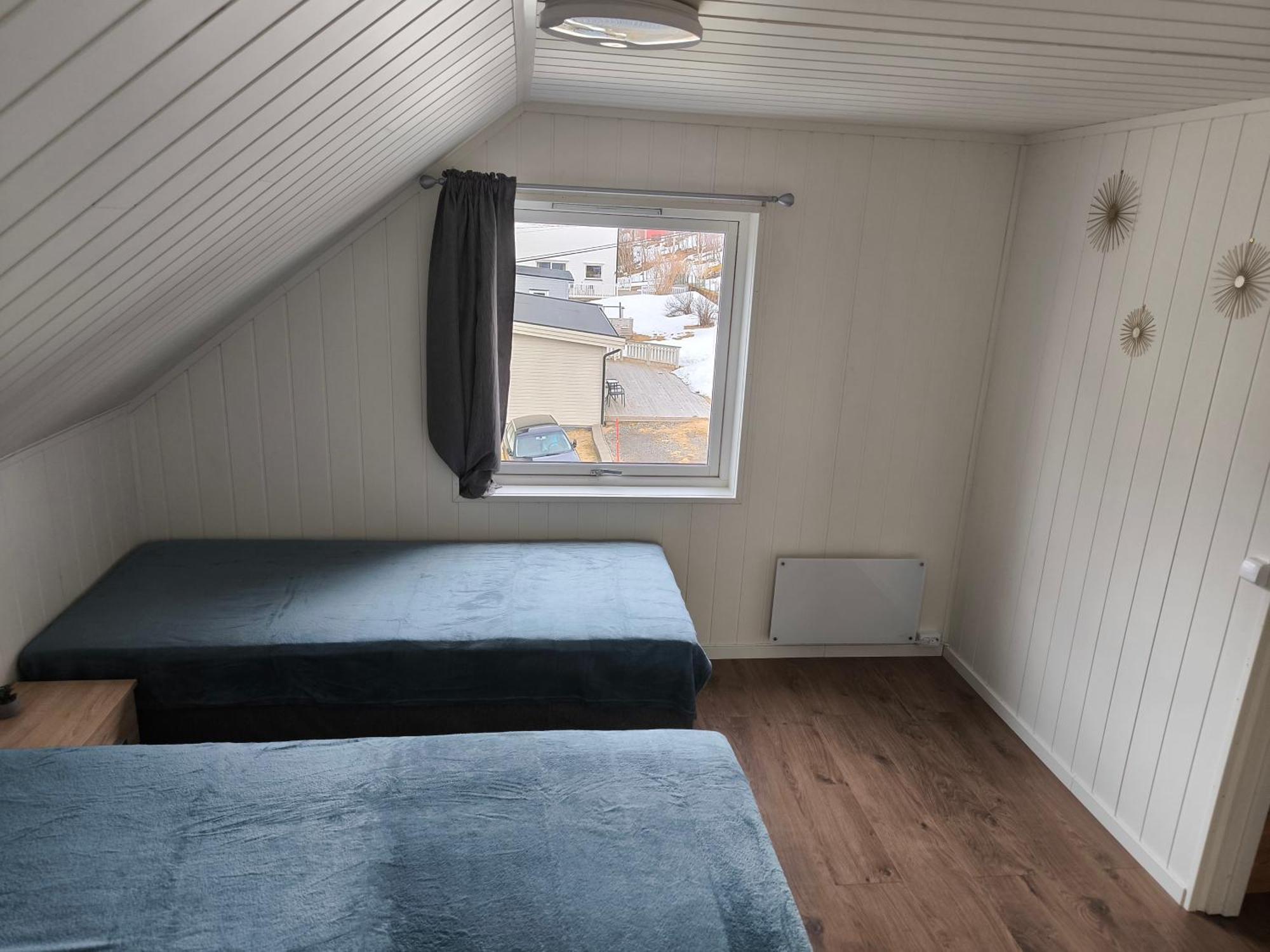 Hus Gryllefjord Villa Luaran gambar