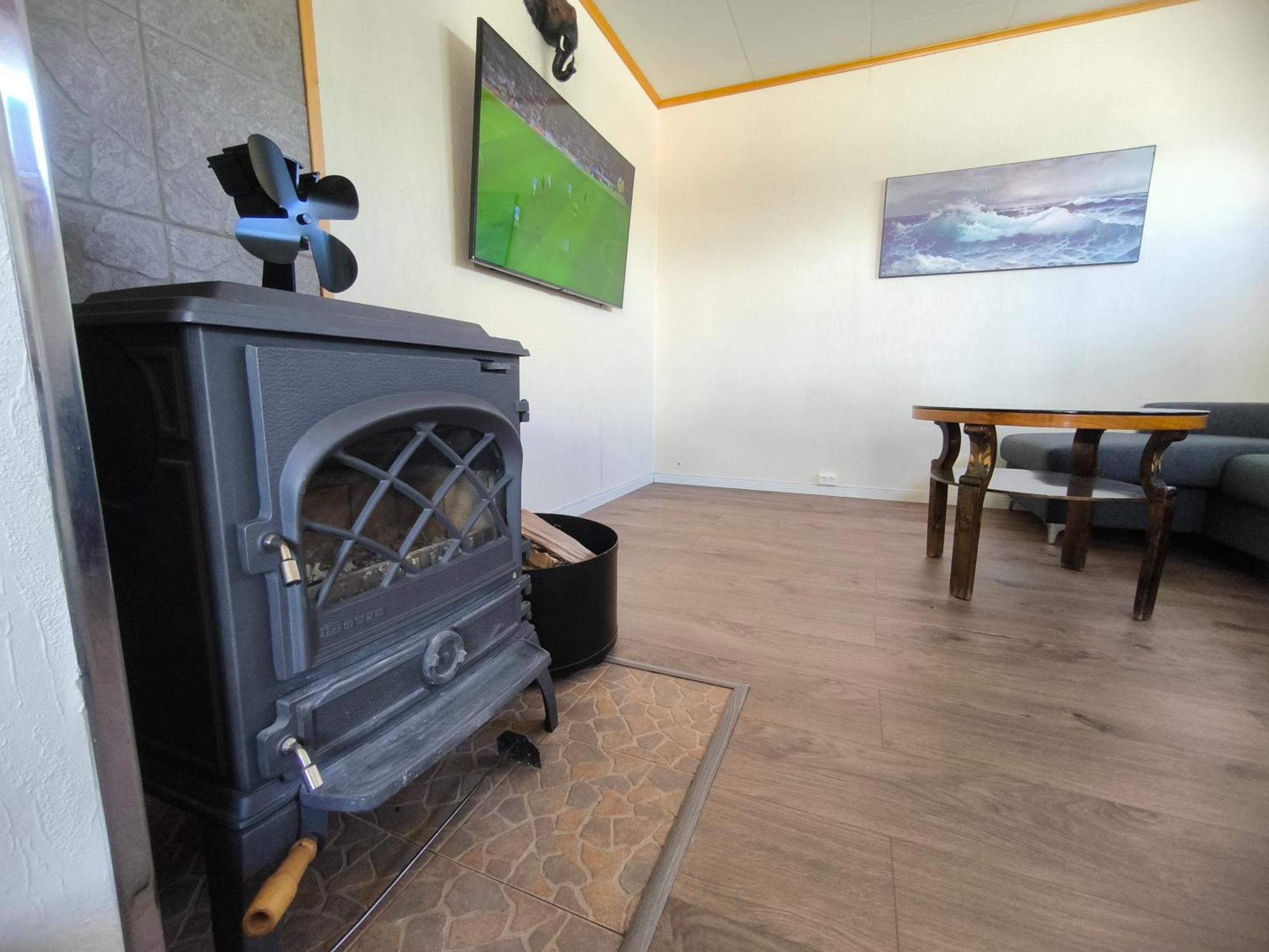 Hus Gryllefjord Villa Luaran gambar