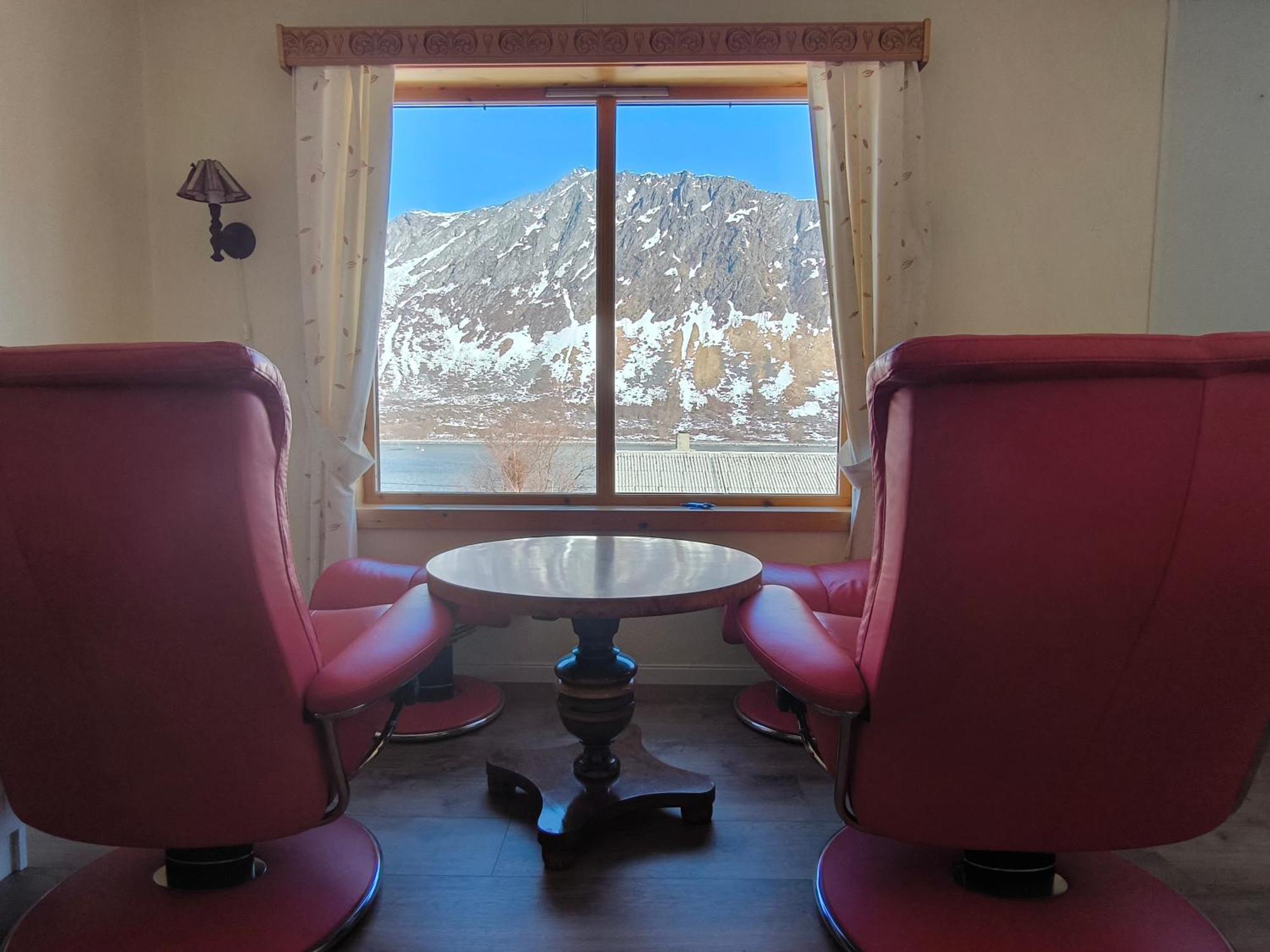 Hus Gryllefjord Villa Luaran gambar